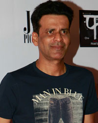 Manoj Bajpayee at Colours Khidkiyaan Theatre Festival 2017