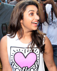 Parineeti Chopra at Daawat E Ishq Promotion at DU