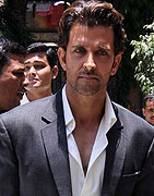 Hrithik Roshan at Dadasaheb Phalke Academy Awards 2013