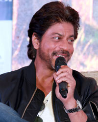 Shah Rukh Khan at Dear Zindagi Press Meet