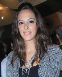 Hazel Keech at Dharam Sankat Mein Premiere