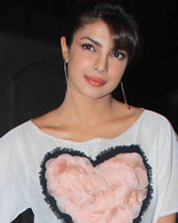 Priyanka Chopra at Dil Dhadakne Do Trailer Preview