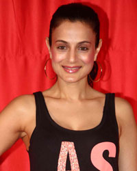 Amisha Patel at Ekkees Toppon Ki Salaami Trailer Launch