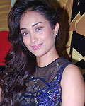 Jiah Khan at Elle Beauty Awards 2012