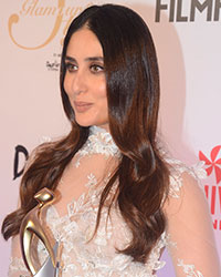 Kareena Kapoor at Filmfare Glamour and Style Awards 2017