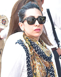 Karishma Kapoor at Funeral of Sridevi