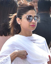 Shamita Shetty at Funeral of Sridevi