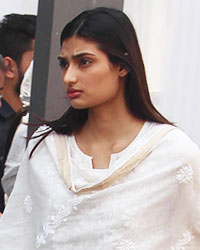 Athiya Shetty at Funeral of Sridevi