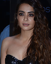 Surveen Chawla at GQ Style Awards 2018