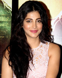 Shruti Haasan at Gabbar is Back Trailer Launch