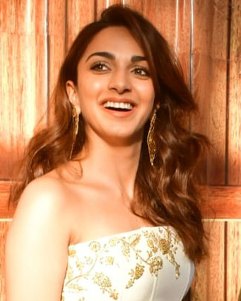 Kiara Advani and Ram Charan promote their movie Game Changer on the sets of Bigg Boss