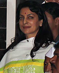 Juhi Chawla at Ganpati Visarjan