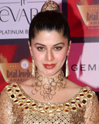 Kainaat Arora at Gemfields Retail Jeweller India Awards 2016