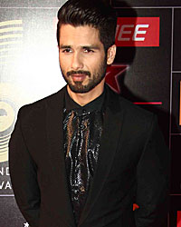 Shahid Kapoor at GiMA Awards 2015