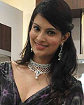 Sayali Bhagat at Giantti Store Launch