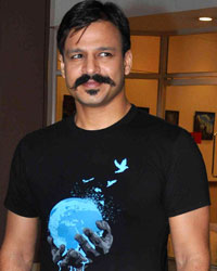 Vivek Oberoi at Giving Back NGO India 2014 Event