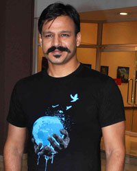 Vivek Oberoi at Giving Back NGO India 2014 Event