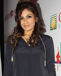 Raveena Tandon at Globoil Awards 2014