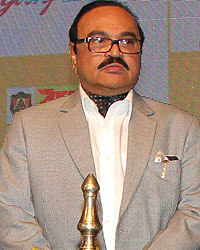 Announcment of Godrej Eon Tour De India 2013