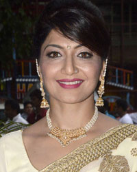 Aackruti Nagpal at Golden Camera Film and Television Awards 2016