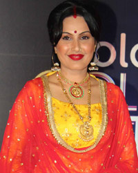 Kamya Panjabi at Golden Petal Awards 2017