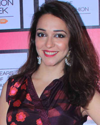 Nauheed Cyrusi at Guests at LFW 2015