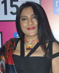 Aarti and Kailash Surendranath Aarti and Kailash Surendranath