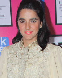 Shruti Seth at Guests at LFW 2015