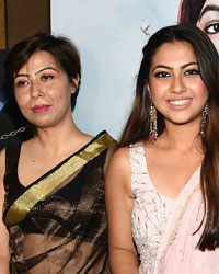 Sehban Azim with Bhaswati Chakrabarty, Amjad Khan, and Shagun Pandey