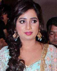 Shreya Ghoshal at Gulzar in Conversation With Tagore Album Launch