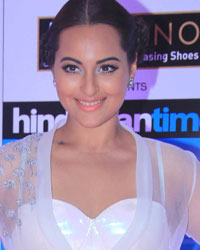 Sonakshi Sinha at HT Mumbai Most Stylish Awards 2015