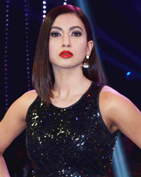 Gauhar Khan at Happy New Year Promotion on IRS