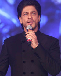 Shah Rukh Khan at Happy New Year Trailer Launch