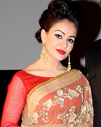 Ariana Ayam and Adhyayan Suman