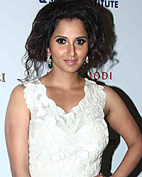 Sania Mirza at Hello Hall of Fame Awards 2014