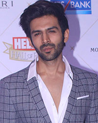 Kartik Aaryan at Hello Hall of Fame Awards 2018