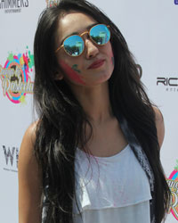 Tanya Sharma at Holi Invasion by Box Cricket League