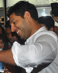 Yuvraj Singh at How Sachin Destroyed My Life Book Launch