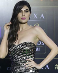 Elnaaz Norouzi at IIFA Awards 2019