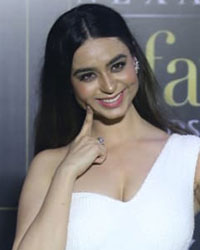 Soundarya Sharma at IIFA Awards 2019