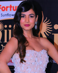 Sonal Chauhan at IIFA Utsavam 2017