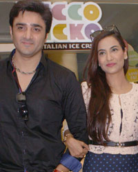 Furqamn Merchant, Tia Bajpai and Shoaib Kazmi