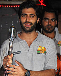 Akshay Oberoi at Imran Khan on The Sets of Film Pizza