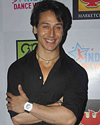 Tiger Shroff at India Dance Week 2015