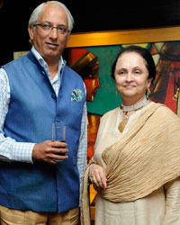 Head of Khushii Vivek Khushalani and Artist Kalpana Shah
