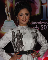 Rashmi Desai at Indian Television Academy Awards 2014