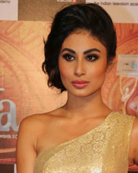 Mouni Roy at Indian Television Academy Awards 2016