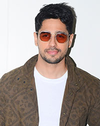 Sidharth Malhotra at Ittefaq Movie Promotion