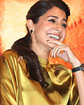 Anushka sharma at Jab Tak Hai Jaan Press Meet