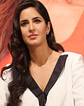 Katrina Kaif at Jab Tak Hai Jaan Press Meet